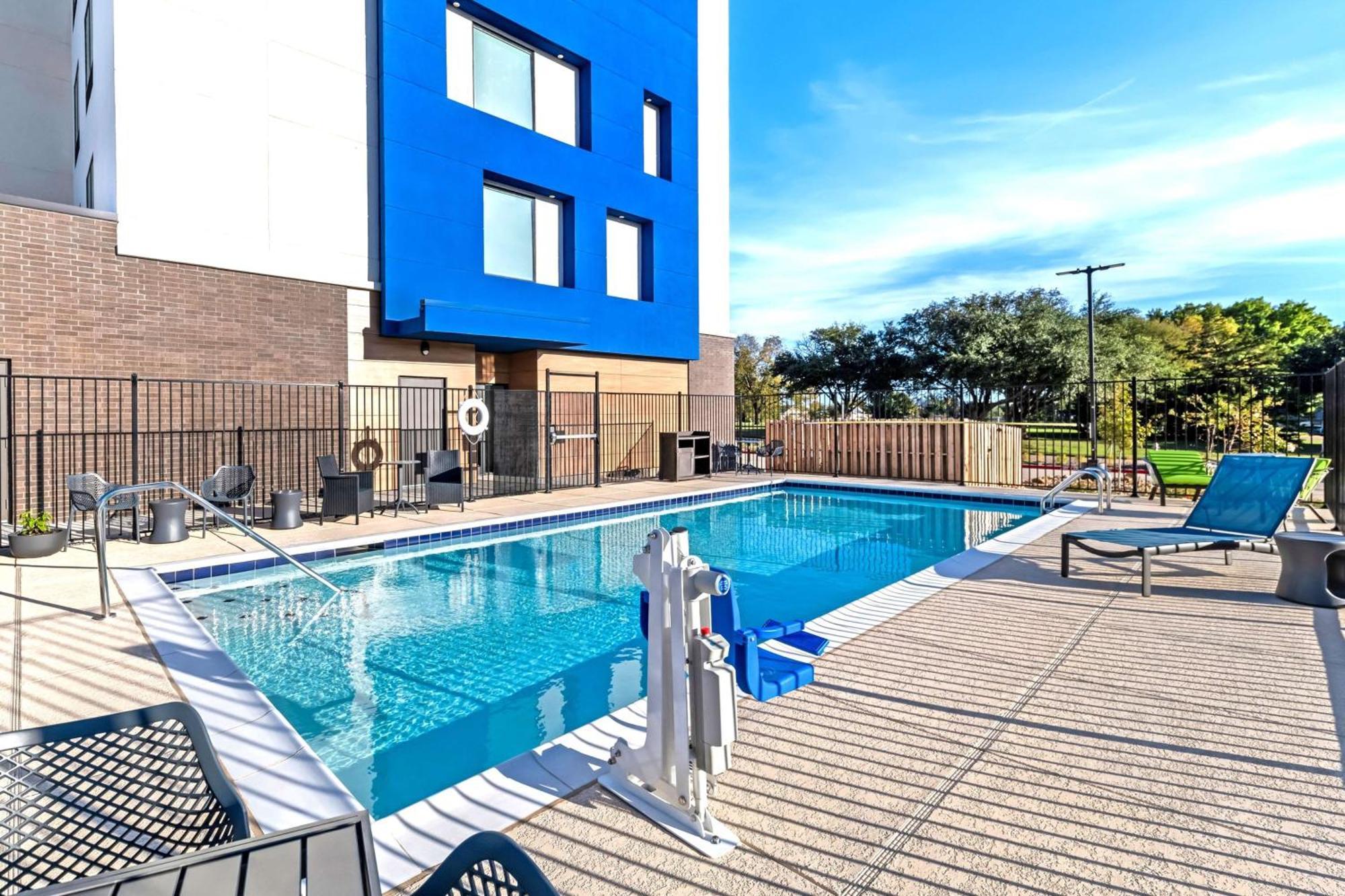 Hampton Inn & Suites Sherman Eksteriør billede
